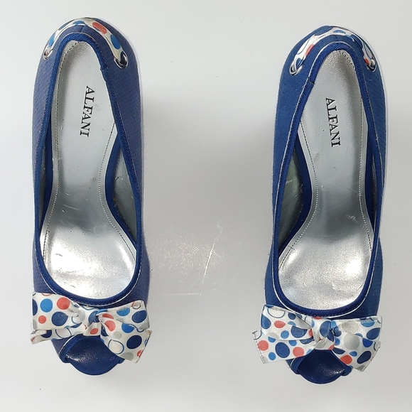 NWOT Alfani Wedge Peep Toe Heel Pumps Size 9 | New Preppy Soft Girl Going Out - Picture 4 of 5